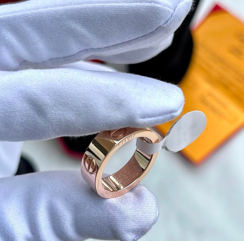 Anillo cartier love Oro